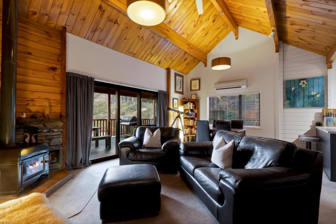Kereru Cottage, Cosy Log Cabin, Serene Lake & Mountain Views Queenstown Exterior foto