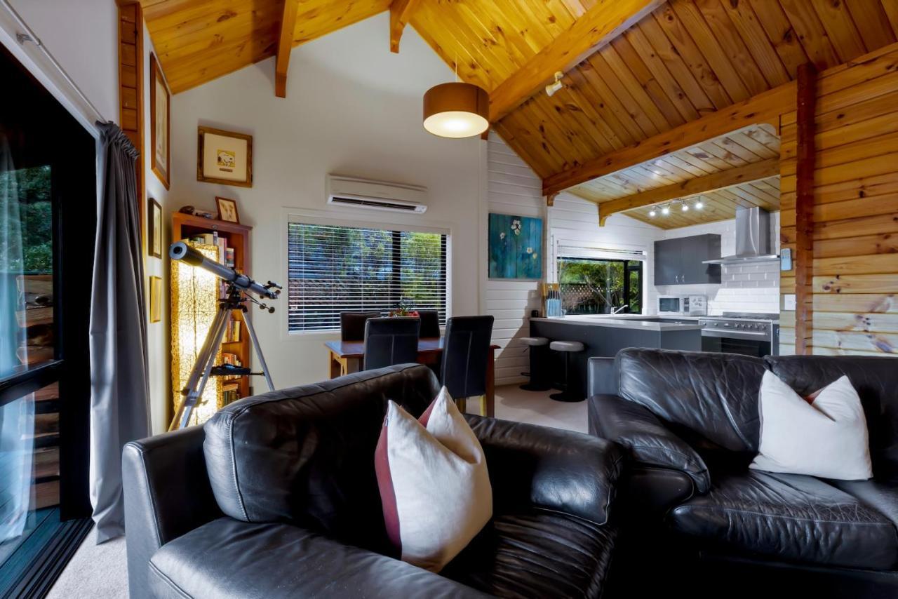 Kereru Cottage, Cosy Log Cabin, Serene Lake & Mountain Views Queenstown Exterior foto